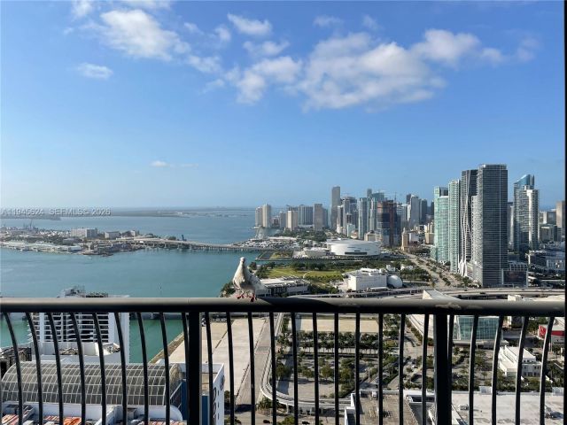 Квартира в аренду номер5408 - фото 7427743