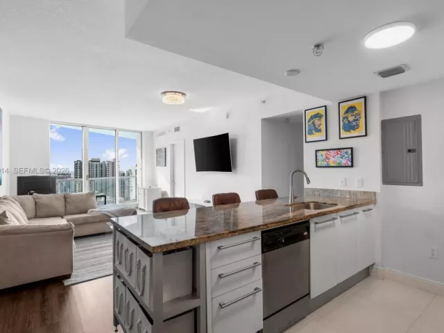 Продажа квартиры #2702 - фото 7128203