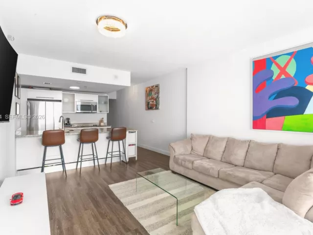 Продажа квартиры #2702 - фото 7128188