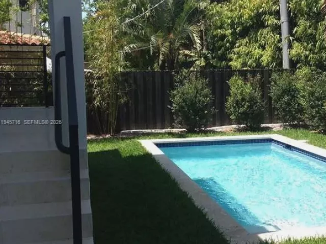 Дом в аренду по адресу 474 Fernwood Rd 474 - фото 7120995