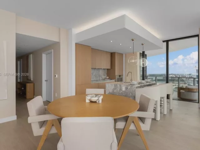 Продажа квартиры #2105 - фото 7131009