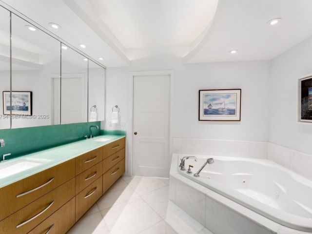 Продажа квартиры #603 - фото 7191929