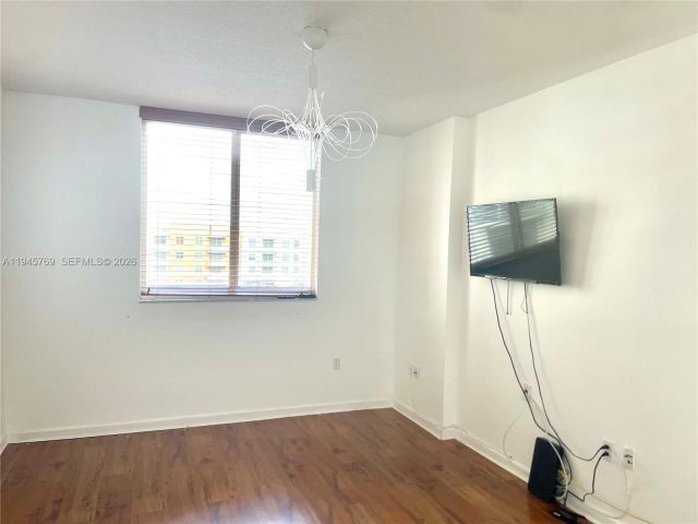 Квартира в аренду номер723 - фото 7438595