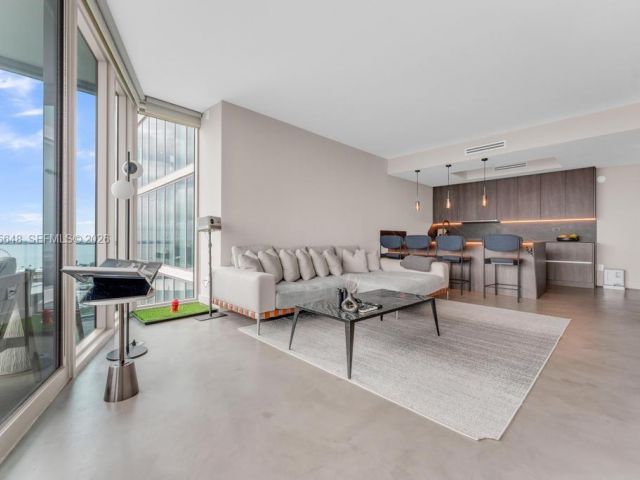 Продажа квартиры #2409 - фото 7191476