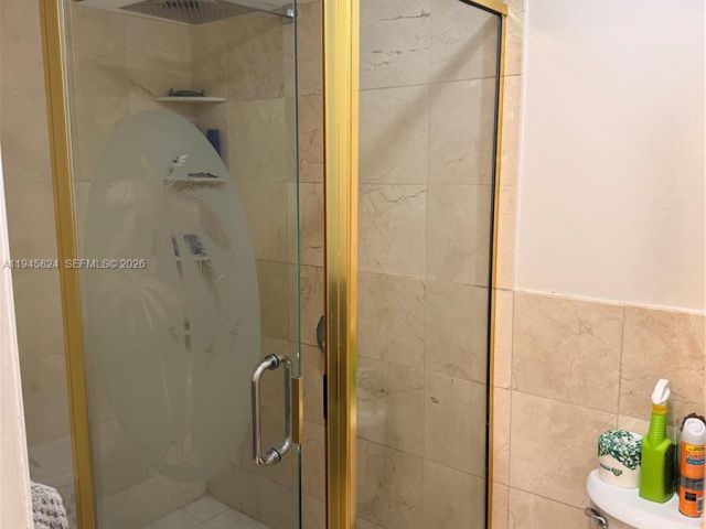 Продажа дома по адресу 9601 NW 16th St - фото 7121755