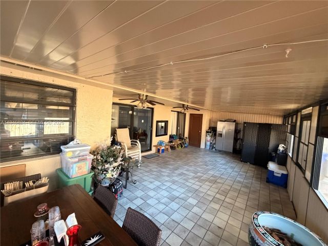 Продажа дома по адресу 9601 NW 16th St - фото 7121767