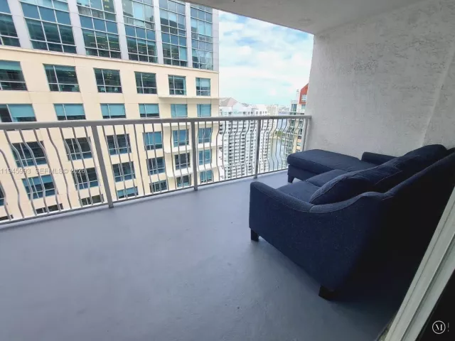 Продажа квартиры #3708 - фото 7128035