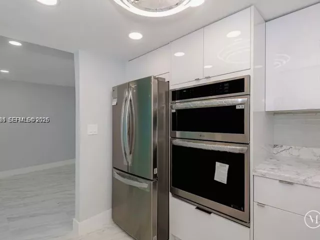 Продажа квартиры #706 - фото 7127524