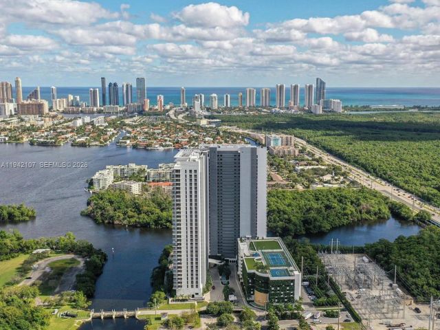 Квартира в аренду номер2301 - фото 7131047