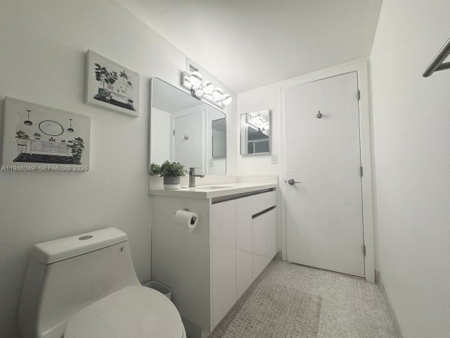 Продажа квартиры #1710 - фото 7128241