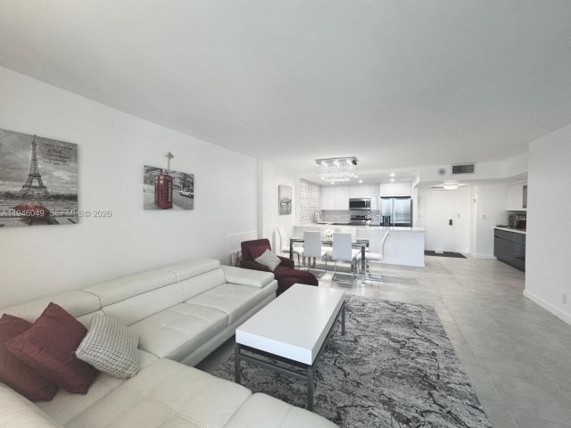 Продажа квартиры #1710 - фото 7128248