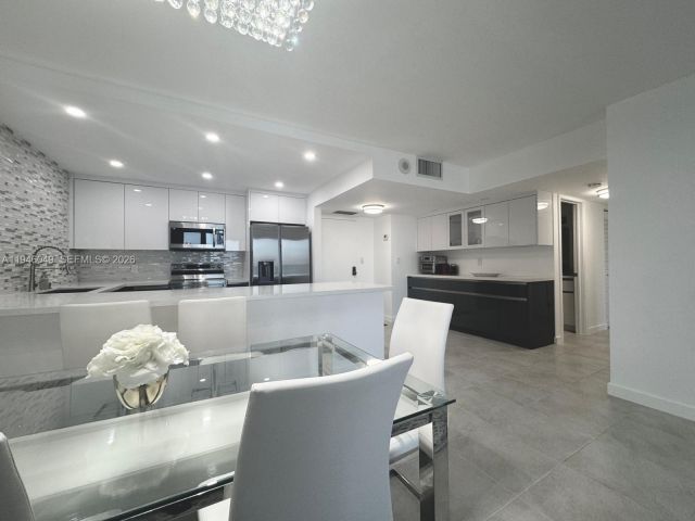 Продажа квартиры #1710 - фото 7128251