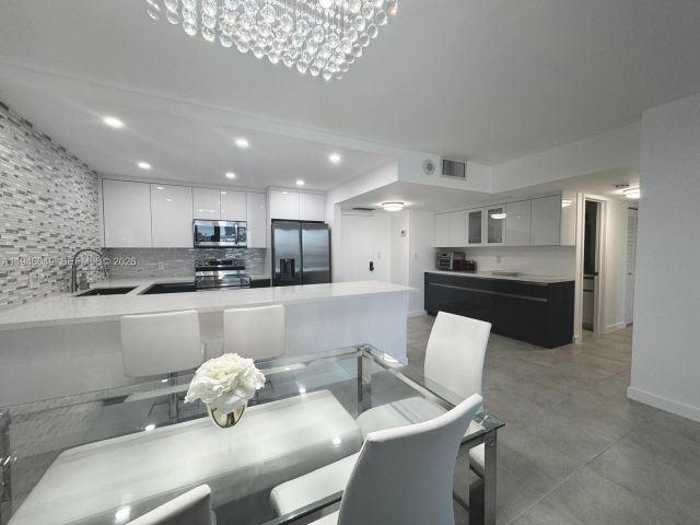 Продажа квартиры #1710 - фото 7128252