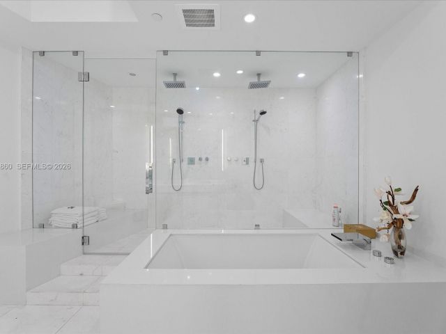 Квартира в аренду номер3405 - фото 7169709