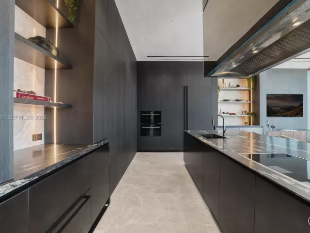 Продажа дома по адресу 217 E Rivo Alto Dr - фото 7129131