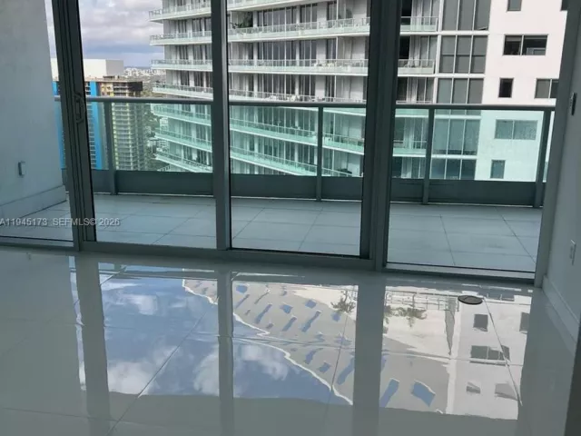 Продажа квартиры #4107 - фото 7135693