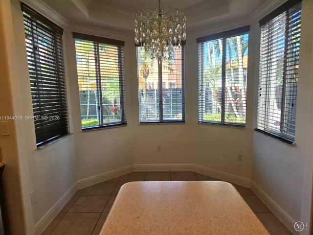 Дом в аренду по адресу 15387 SW 21st Ln 1 - фото 7211512