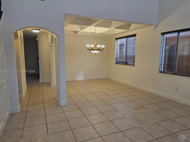 Дом в аренду по адресу 15387 SW 21st Ln 1 - фото 7211524