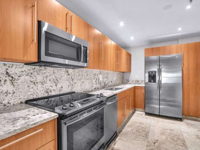 Квартира в аренду номер1211 - фото 7142488