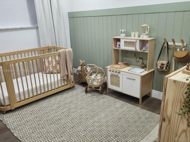 Дом в аренду по адресу 8221 NW South River Dr 1 - фото 7443077