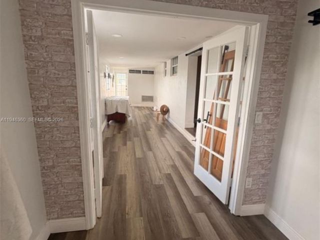 Дом в аренду по адресу 8221 NW South River Dr 1 - фото 7443078