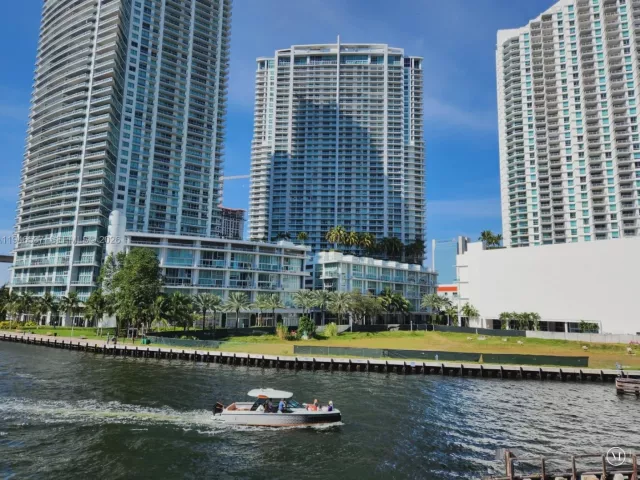 Продажа квартиры #3706 - фото 7131794