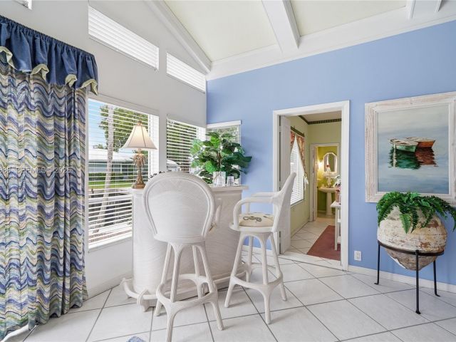 Продажа дома по адресу 1431 S Ocean Blvd #95 - фото 7167993