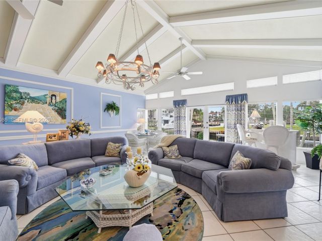 Продажа дома по адресу 1431 S Ocean Blvd #95 - фото 7167995