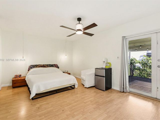 Продажа дома по адресу 13503 NE 23rd Pl - фото 7200508