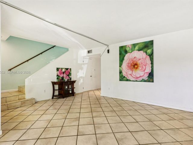 Продажа дома по адресу 13503 NE 23rd Pl - фото 7200522