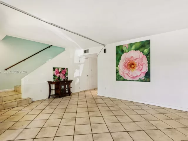 Продажа дома по адресу 13503 NE 23rd Pl - фото 7200522