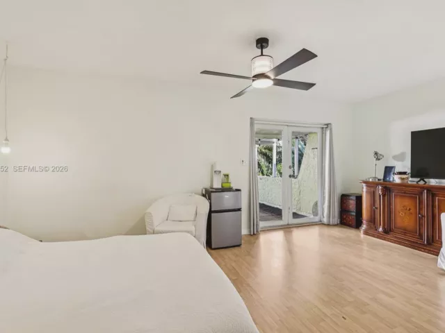 Продажа дома по адресу 13503 NE 23rd Pl - фото 7200506