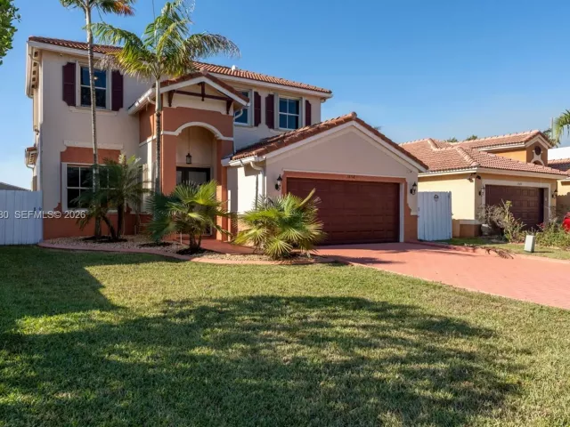 Дом в аренду по адресу 1856 NE 3rd Ct - фото 7197751