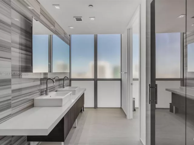 Квартира в аренду номер2907 - фото 7131946