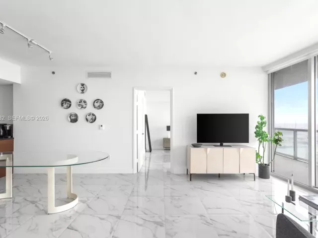 Продажа квартиры #5505 - фото 7349116