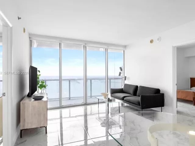 Продажа квартиры #5505 - фото 7131508