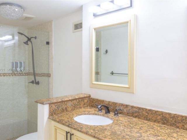 Квартира в аренду номер1116 - фото 7131730