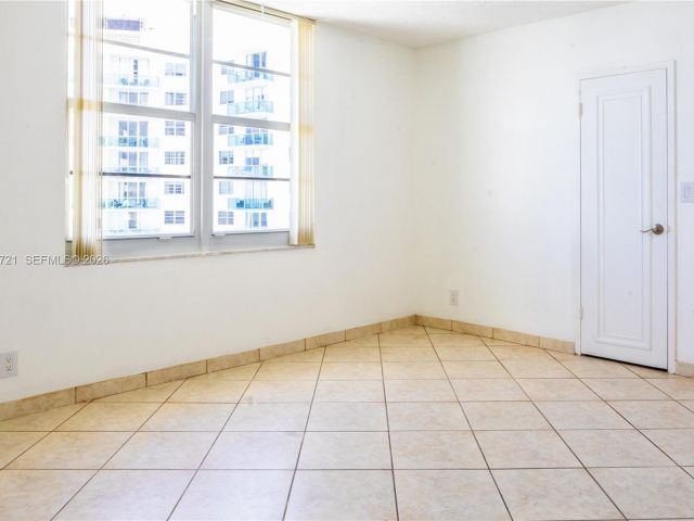 Квартира в аренду номер1116 - фото 7131736