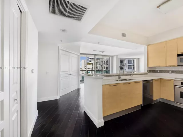 Продажа квартиры #870 - фото 7132472