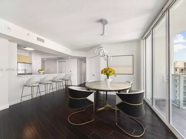 Продажа квартиры #870 - фото 7132473