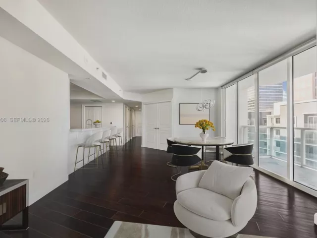 Продажа квартиры #870 - фото 7132475