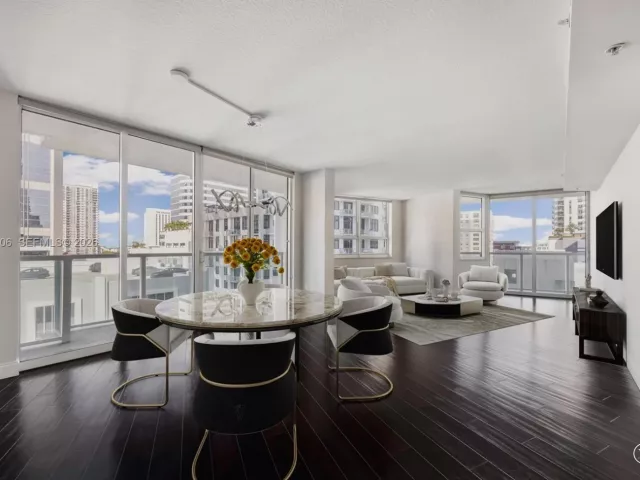 Продажа квартиры #870 - фото 7132478