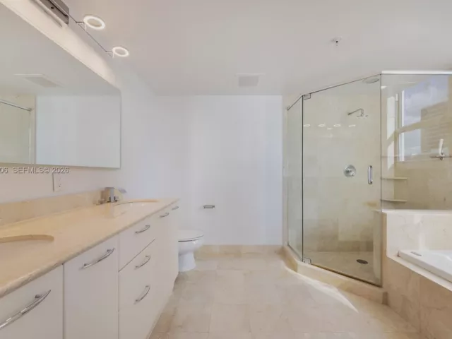 Продажа квартиры #870 - фото 7132463