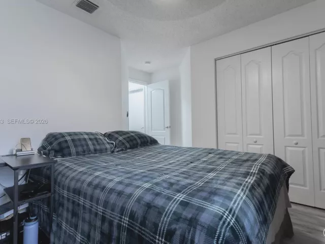 Продажа дома по адресу 11600 NW 50th Ter - фото 7260655