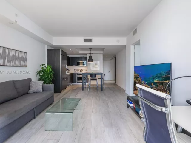 Продажа квартиры #1205 - фото 7134987