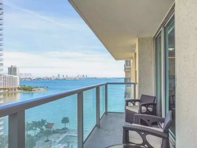 Продажа квартиры #1702 - фото 7175679