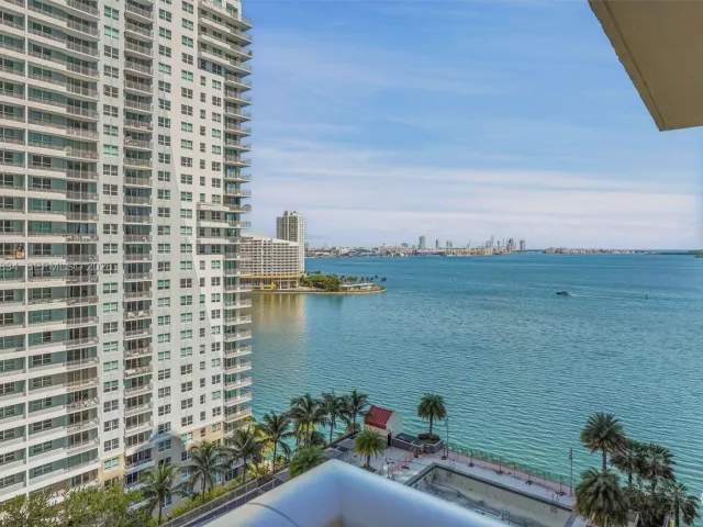 Продажа квартиры #1702 - фото 7175665