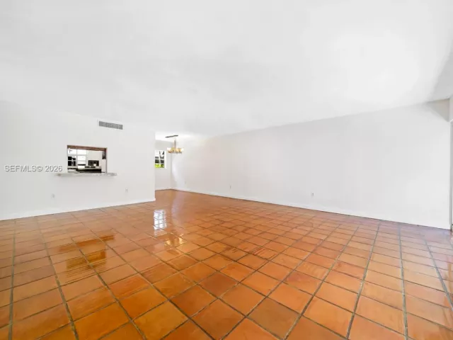 Дом в аренду по адресу 7412 GARY AV 7412 - фото 7131995