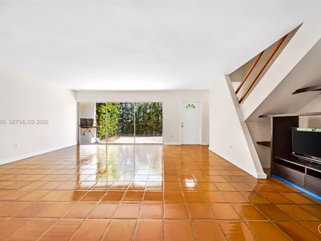 Дом в аренду по адресу 7412 GARY AV 7412 - фото 7132002