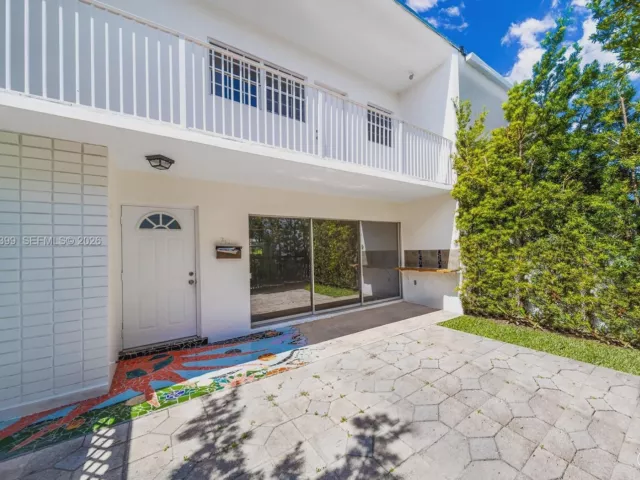 Дом в аренду по адресу 7412 GARY AV 7412 - фото 7132004